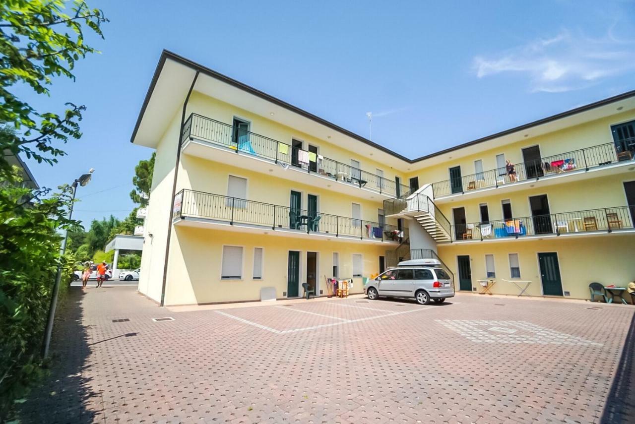 Condominio Brionetta Bibione Luaran gambar